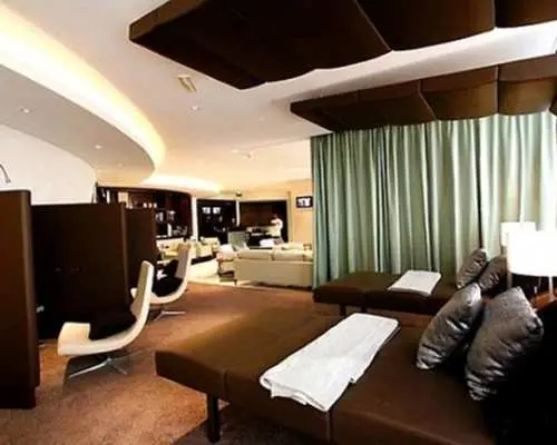 Bangkok Miracle Airport Lounge Pass - Suvarnabhumi Airport (Domestic/International)