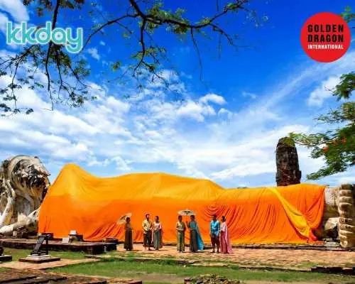 Ayutthaya UNESCO Heritage Join Tour | Round Trip from Bangkok