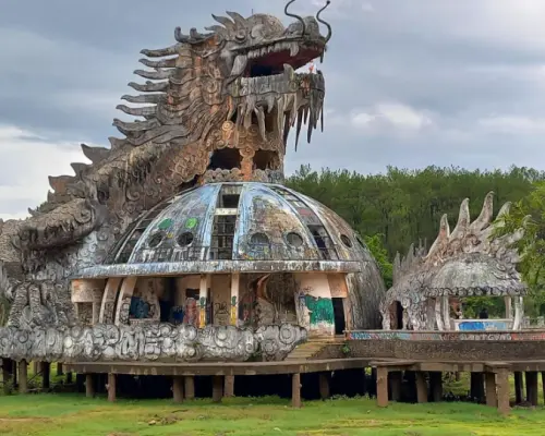 Hue Full-Day E-Scooter Tour: Imperial City, Countryside & Abandoned Water Park