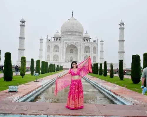 From Delhi : Taj Mahal & Agra Private Day tour with 5* Lunch