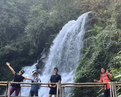 茵他儂健行、寶塔與瀑布之旅 |清邁