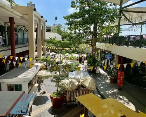 Wat Saket and TukTuk Drive Tour with English Guide | Bangkok