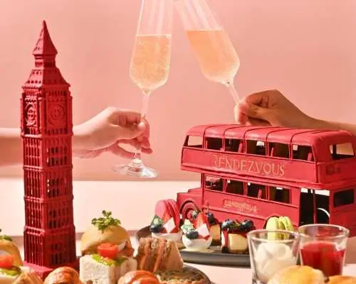 Afternoon tea at Rendezvous Lounge & Bar by The Landmark Bangkok