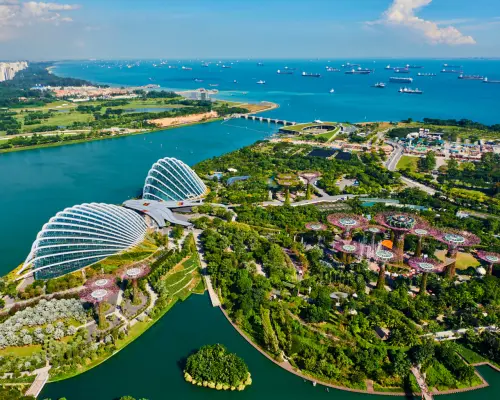 Singapore: Entry Ticket to Gardens by the Bay and Jurassic World with Hotel Pick up | Singapore