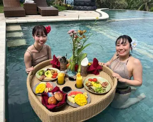 峇里岛：漂浮早餐及乌布精华私人之旅