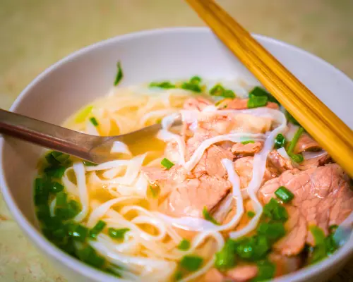 Hà Nội: Tour ẩm thực đường phố buổi tối có hướng dẫn | Việt Nam