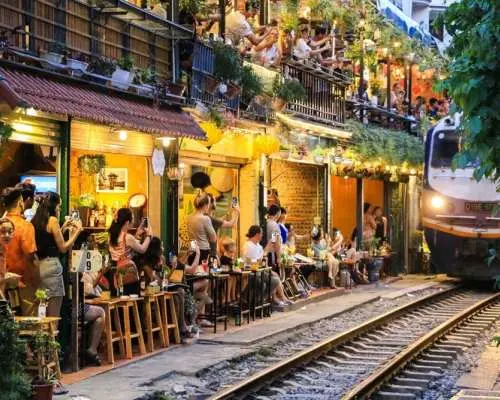 Vietnam Tourist E-Visa | Fast & Hassle-Free Online Service | Regular & VIP 1-Hour Express