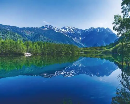 Kamikochi 4-hour stay day trip sightseeing tour | JR Azusa limited express round trip [Meet at Shinjuku Station / All seats reserved]