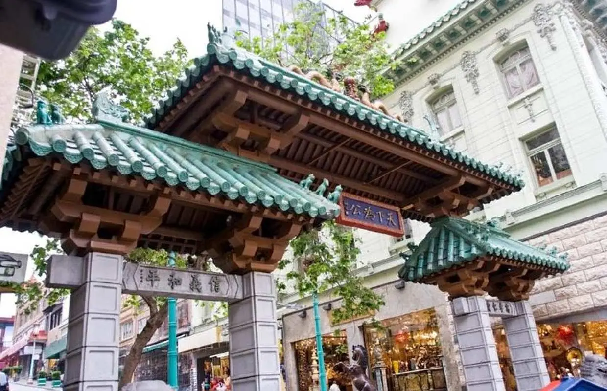 China Town & North Beach Walking Food Tour in San Francisco