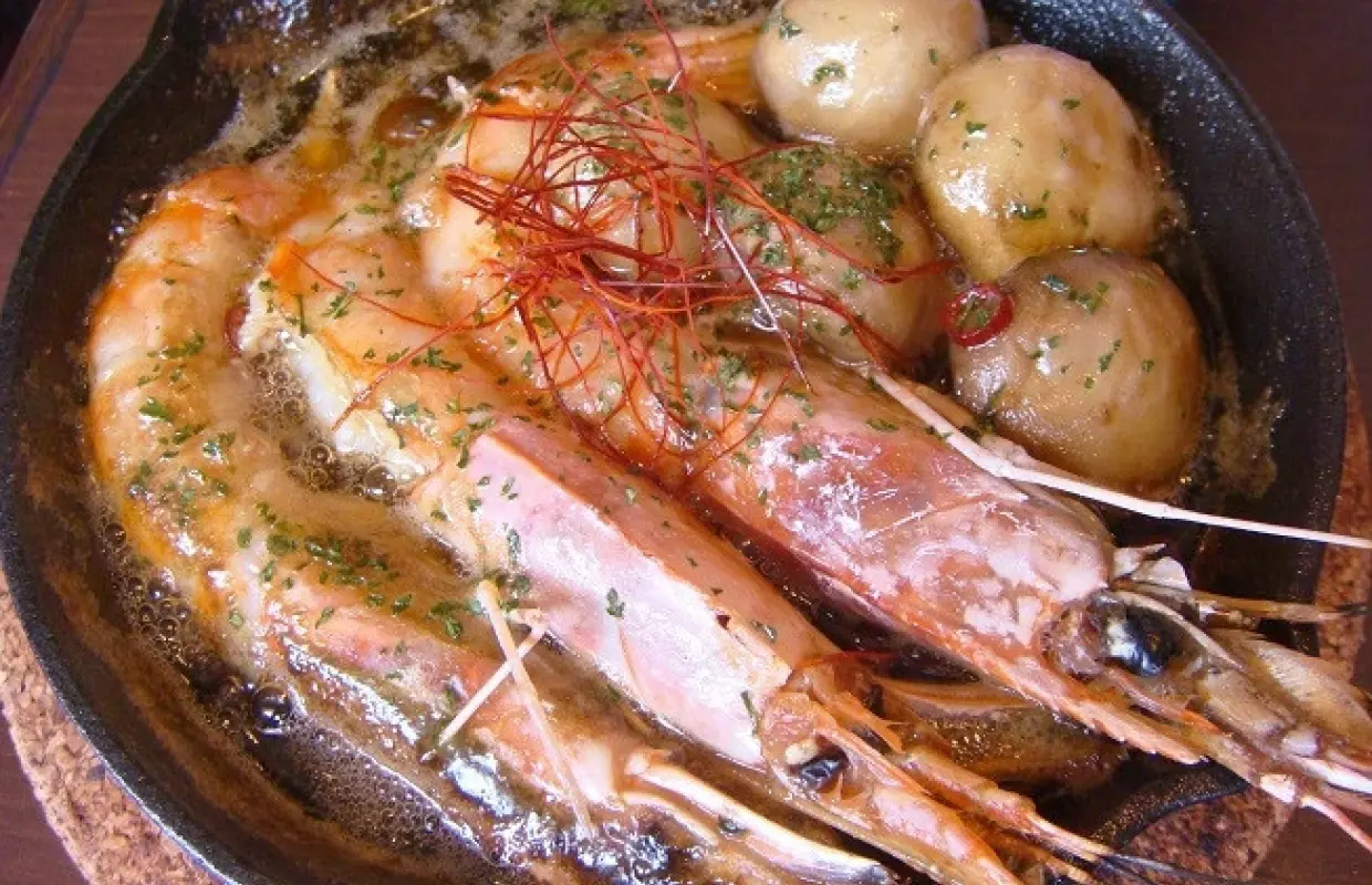 東京、千馱木、根津 | 大蒜料理 Ajillo Bar & Gohan Yamabudo (Ajillo Bar & Gohan Yamabudo) |僅座位預定