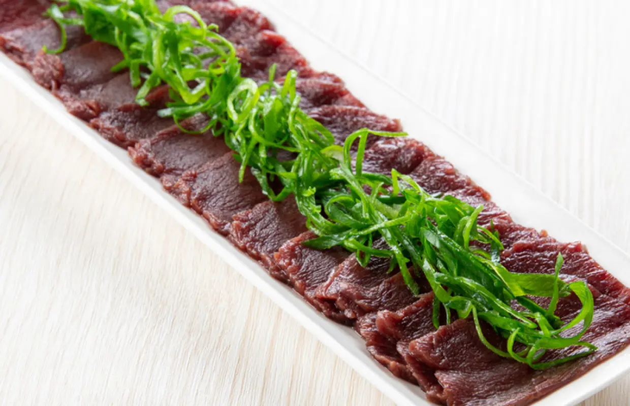 东京，新桥/汐留| 海鲜餐厅及炭烤鸡肉串达摩坂场（新桥总店） |仅座位预订