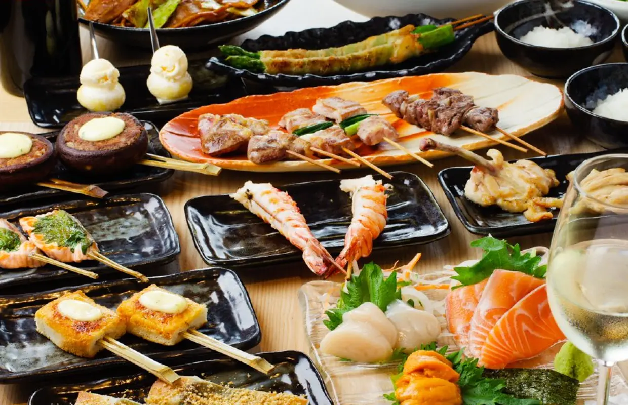 Osaka Prefecture Namba, Nihonbashi, Dotonbori | Izakaya Teppan Jinja（鉄板神社 難波南海通り店）| Seat Reservation Only