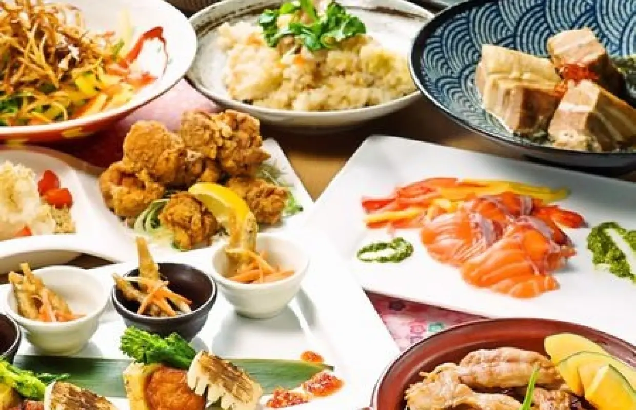 大阪府 京橋/OBP/森之宮 | 烤雞肉串私人房間 居酒屋 炭火烤雞串 到 地雞烤肉（所有座位均為完全私人的居酒屋炭火烤雞和地雞烤雞 京橋站前店僅座位預定）