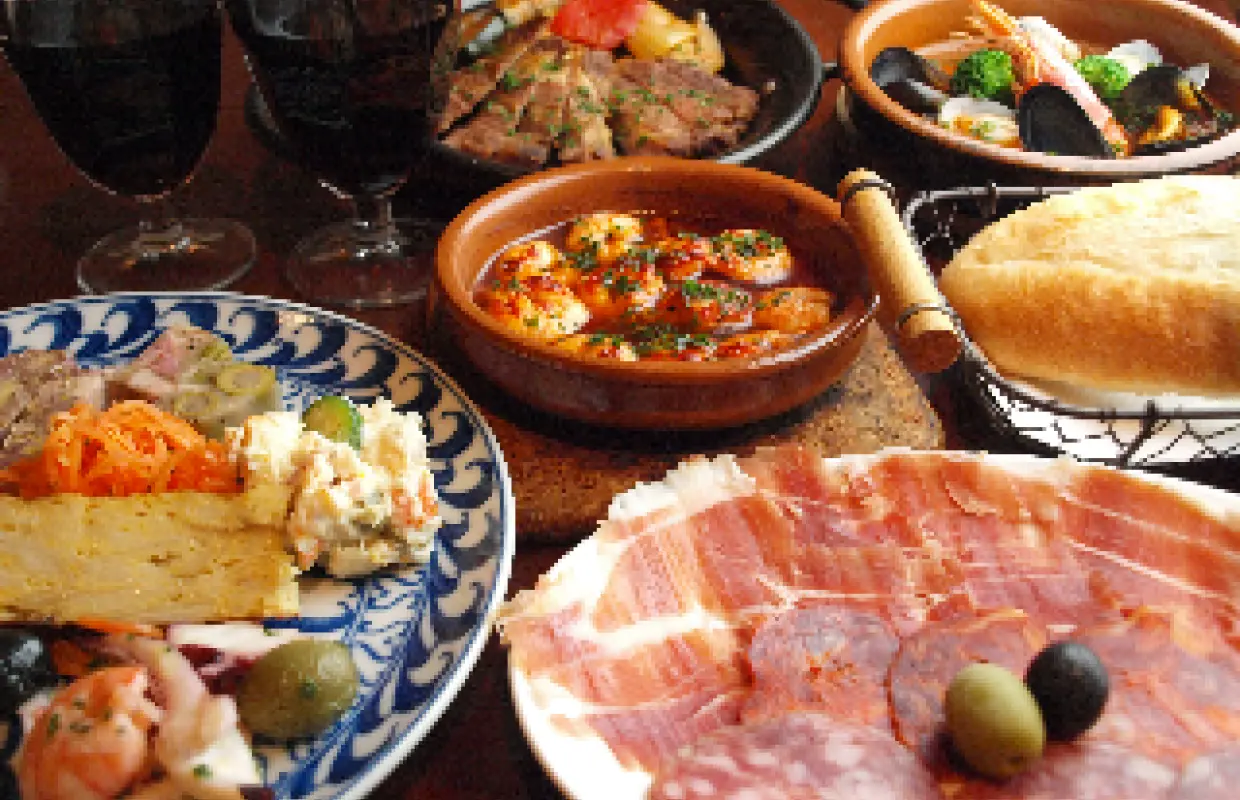 Kyoto Prefecture, Gion, Kiyomizu-dera, Higashiyama | Izakaya Figueras (Figueras Gion Branch) | Seat Reservation Only
