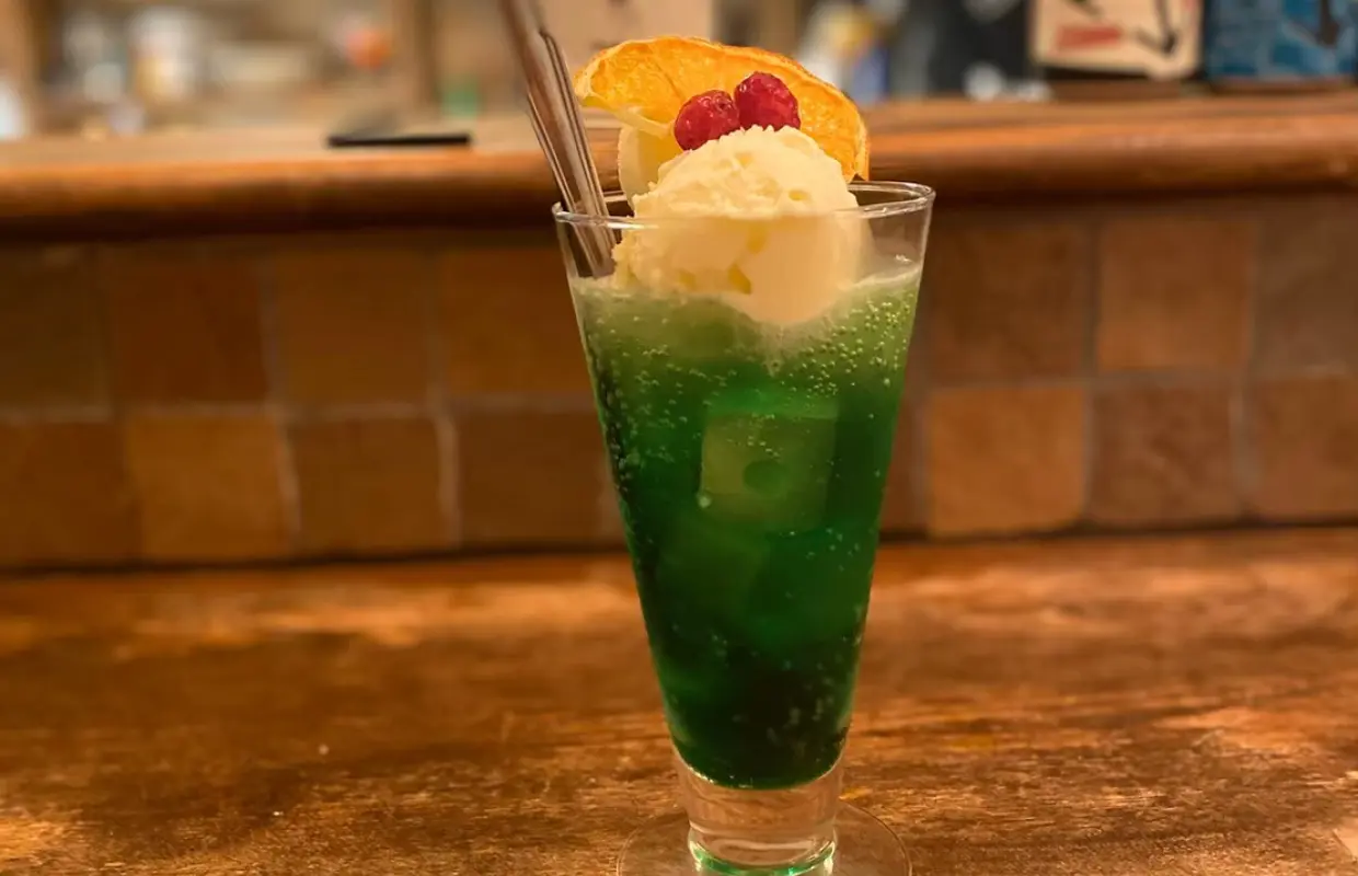 โตเกียว เขตจิยูกาโอกะ | คาเฟ่ อุสุบาเนะ (อุสุบาเนะ) | เฉพาะจองที่นั่งเท่านั้น