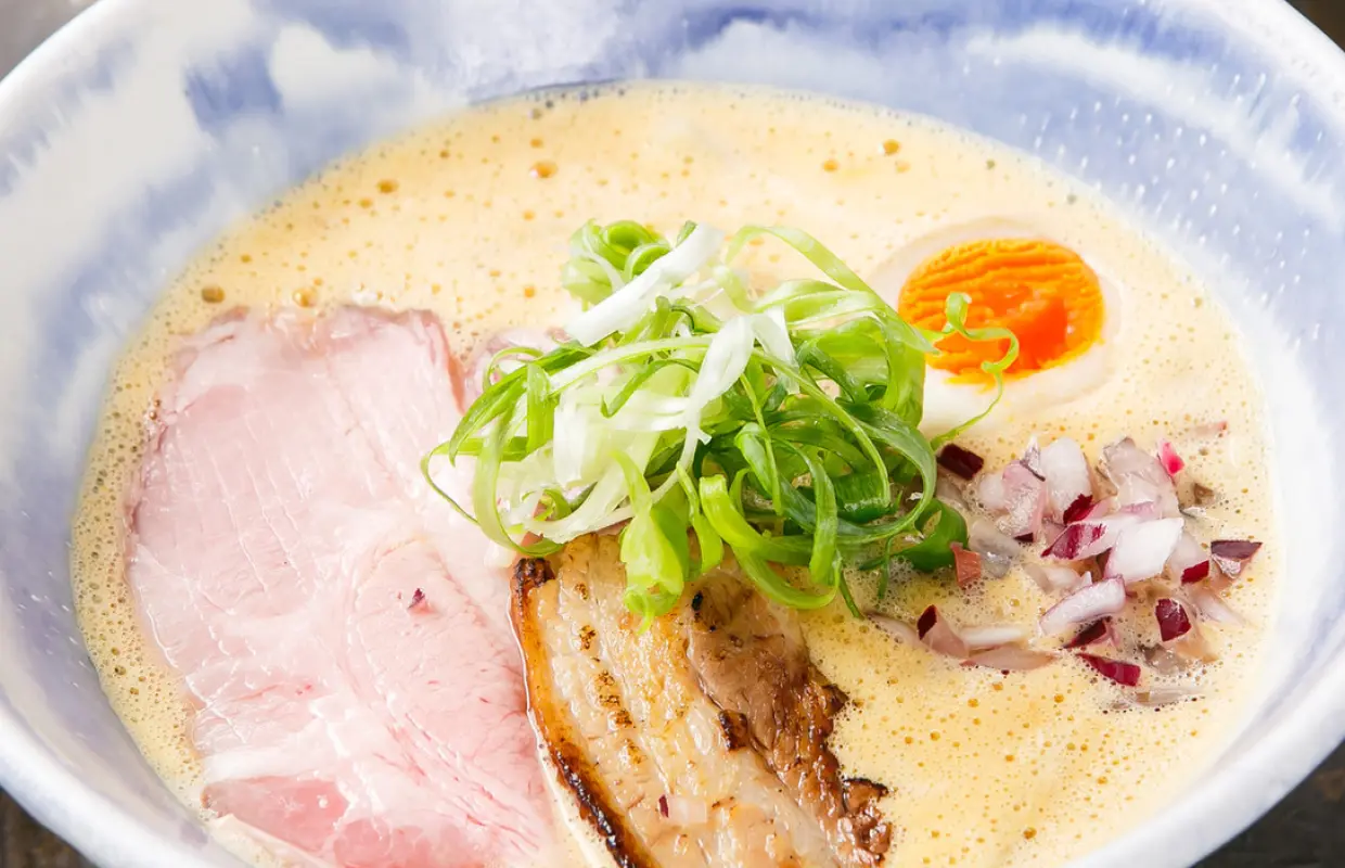 Osaka Prefecture Namba, Nihonbashi, Dotonbori | Hotpot Tori to Sakana to Men Yuusei (Chicken, Fish and Noodles Yuusei) | Seat Reservation Only