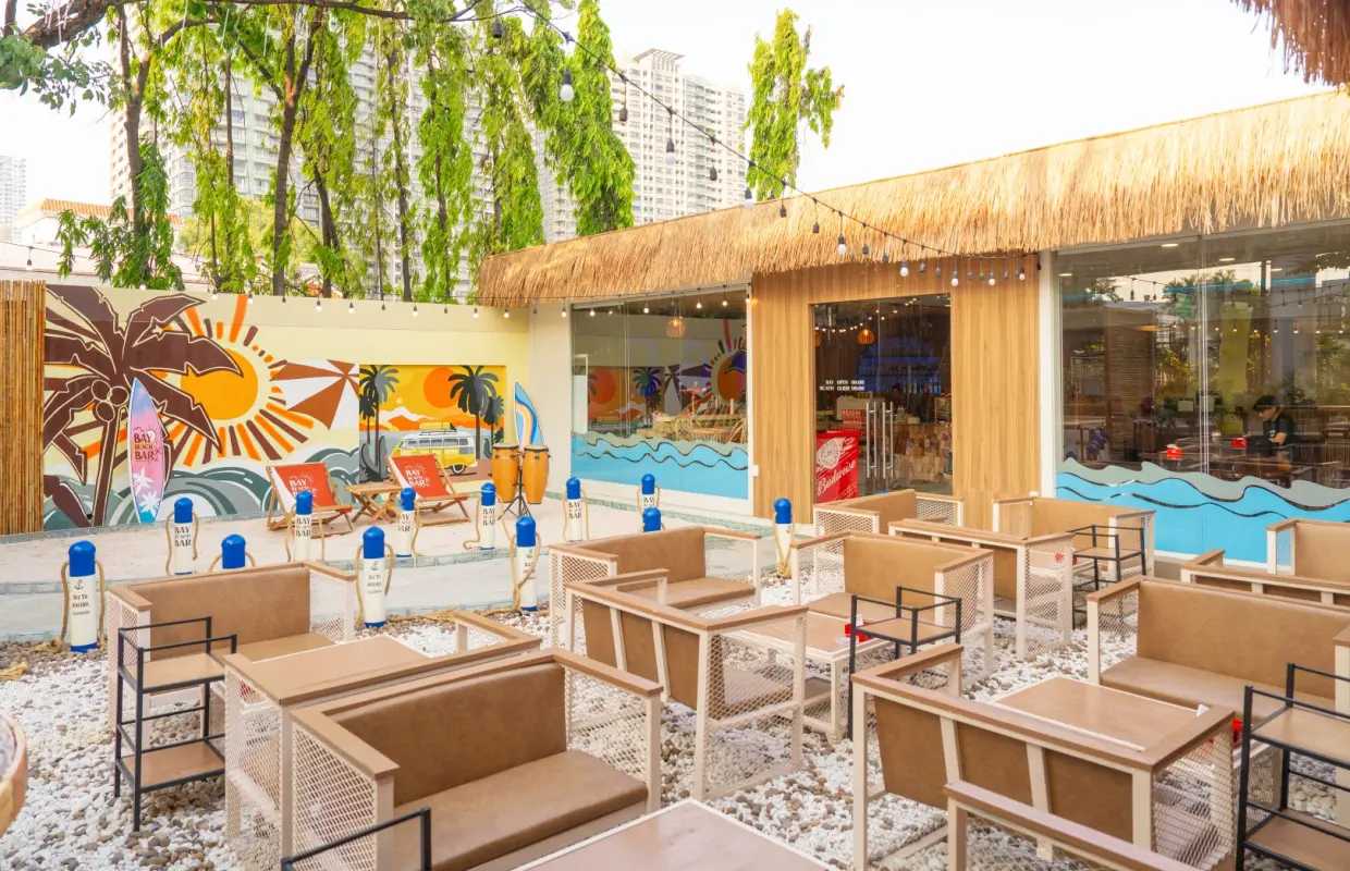 BAY beach bar & cafe|曼谷