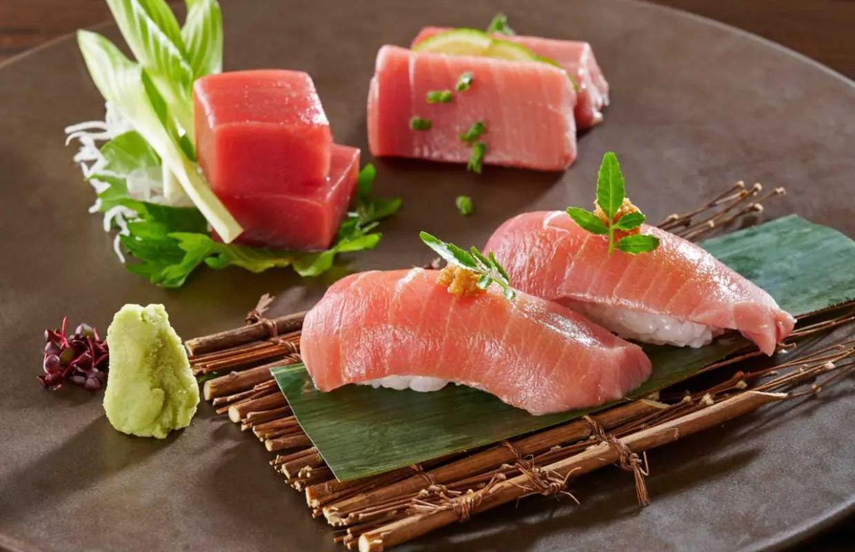 โตเกียวชินจูกุ | สเต๊ก Dynamic Kitchen & Bar Hibiki（ダイナミックキッチン＆バー 響 西新宿野村ビル店)| เฉพาะจองที่นั่งเท่านั้น