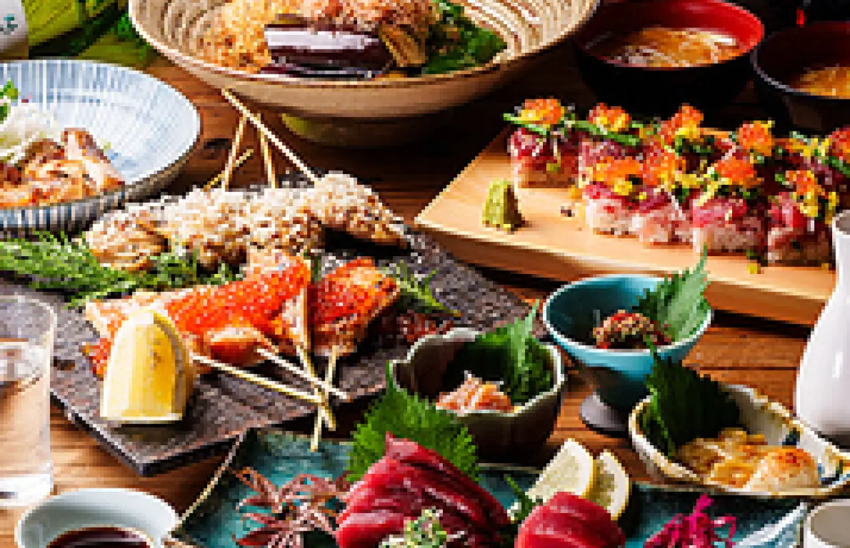 东京、汐留、新桥| 串烧Umaimaguro to Seafood Izakaya Isaribi（旨いマグロと海鮮居酒屋 漁火 新橋店)|仅座位预訂