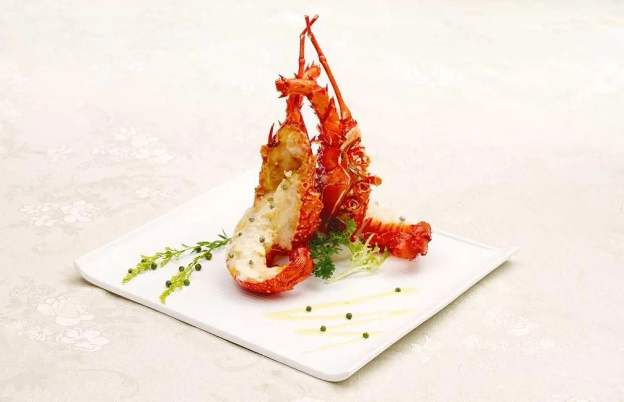 [KKday Exclusive Offer] Lei Tung Restaurant | Dine-in Special Set Meal | Eight Delicacies: Abalone, Sea Cucumber, Shark Fin, and Fish Maw + All-you-can-eat Classic Peking Duck, Choose 1 of 5 Dinner Options | Lei Tung Restaurant, Lei Wing Heen, Lei Lung Heen, Harbour Banquet Hall, Lei Tung Restaurant