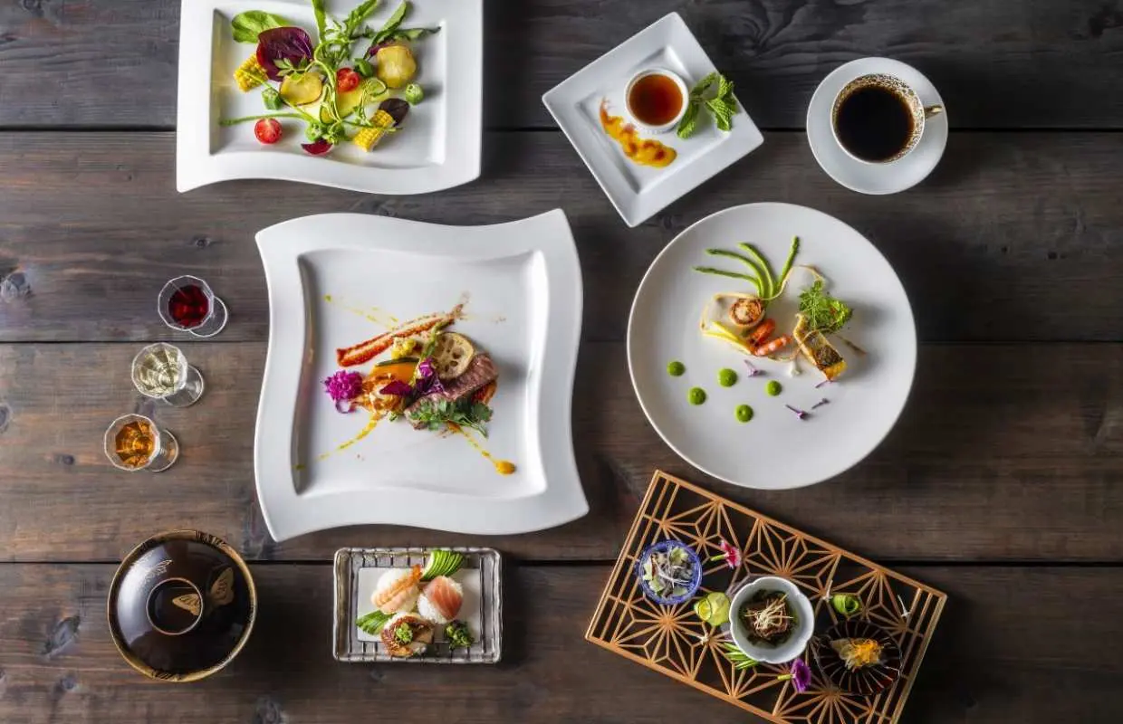 Discover 300 Years of Vinegar Craftsmanship & Lunch Experience in Okawa, Fukuoka