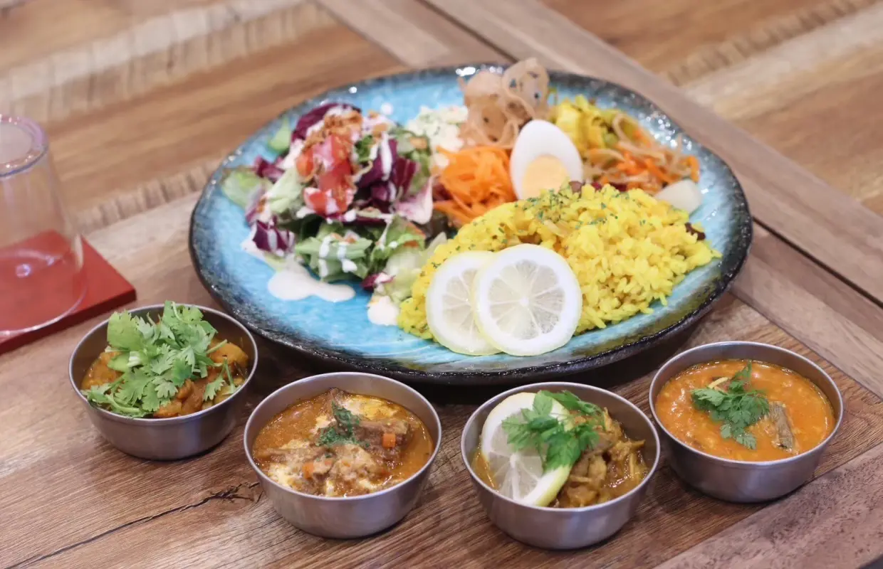 Toyosu, Tokyo | Curry Kyojin Hachiwang (Curry Kyojin Hachiwang) | Chỉ đặt chỗ