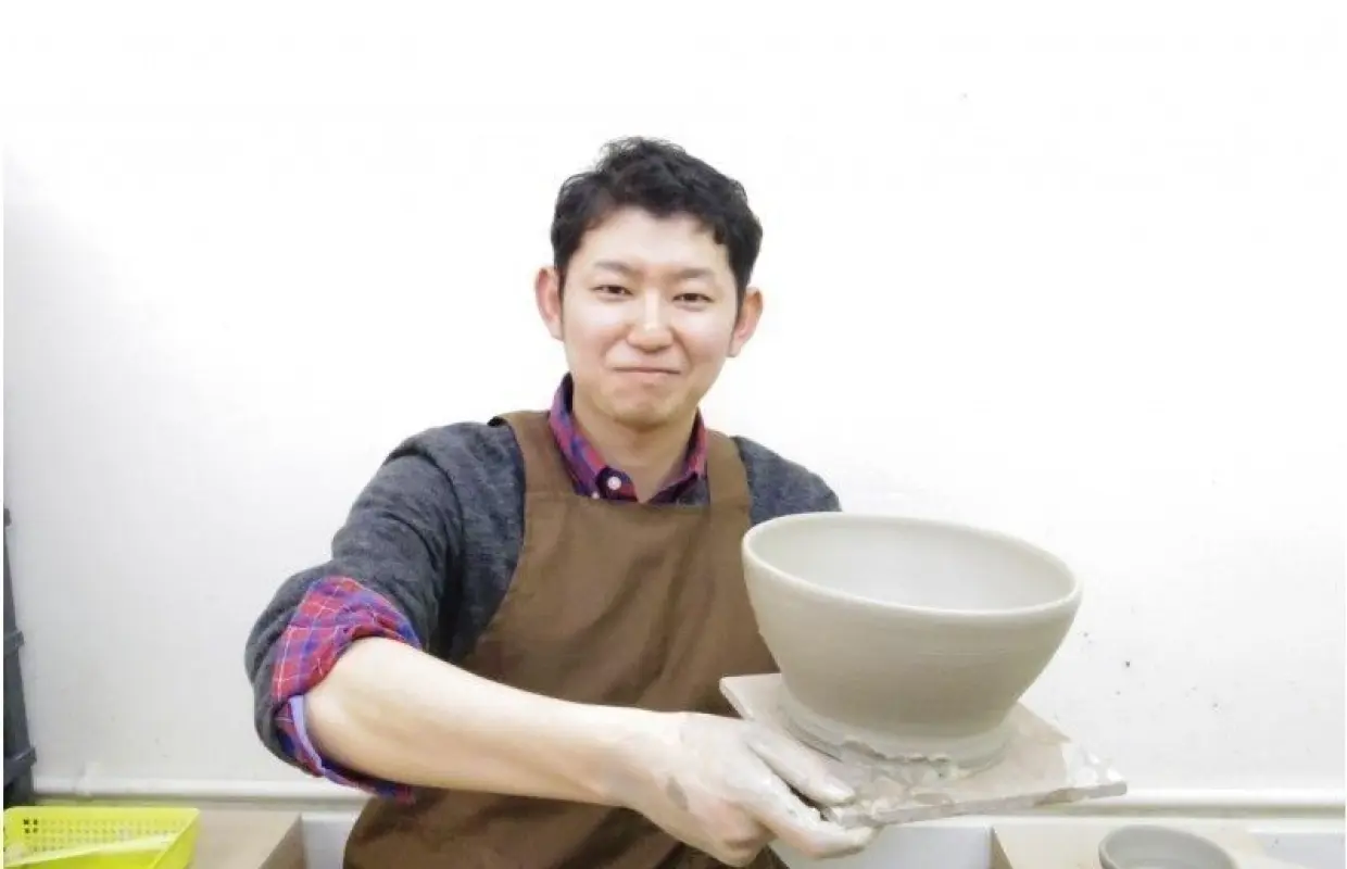 【東京・赤羽橋】大切な人への贈り物に最適！プレゼント電動ろくろ陶芸体験。 当日予約OK!
