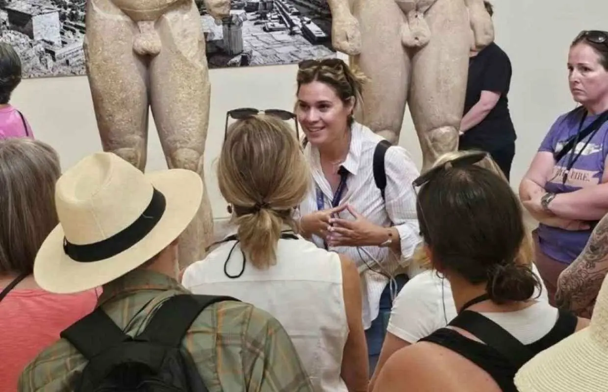 3-Day Delphi & Meteora Tour with guide,tickets,hotel pick up｜Greece