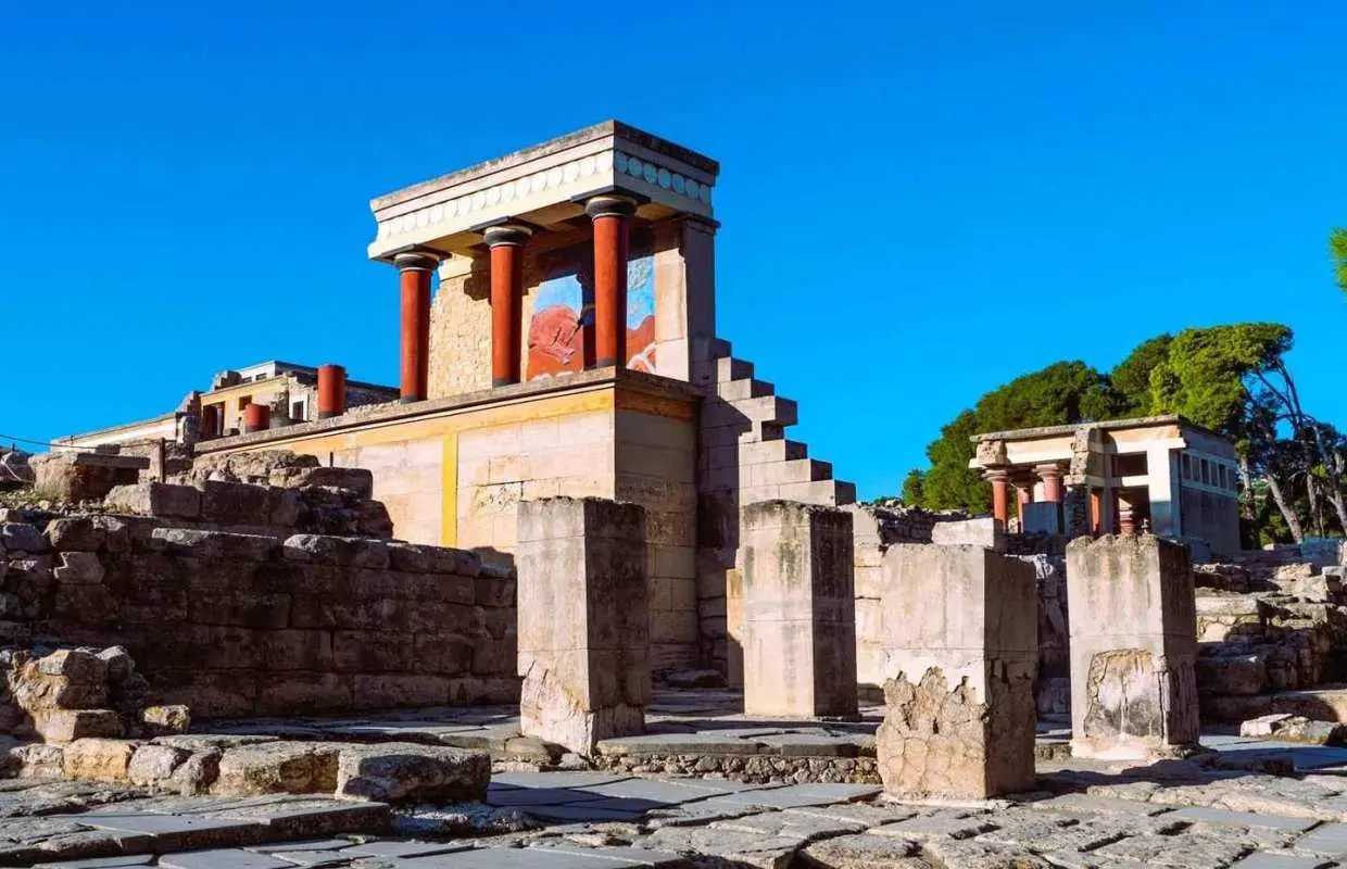 Crete: Knossos Palace, Winery & Olive Oil Tour with Lunch｜Greece
