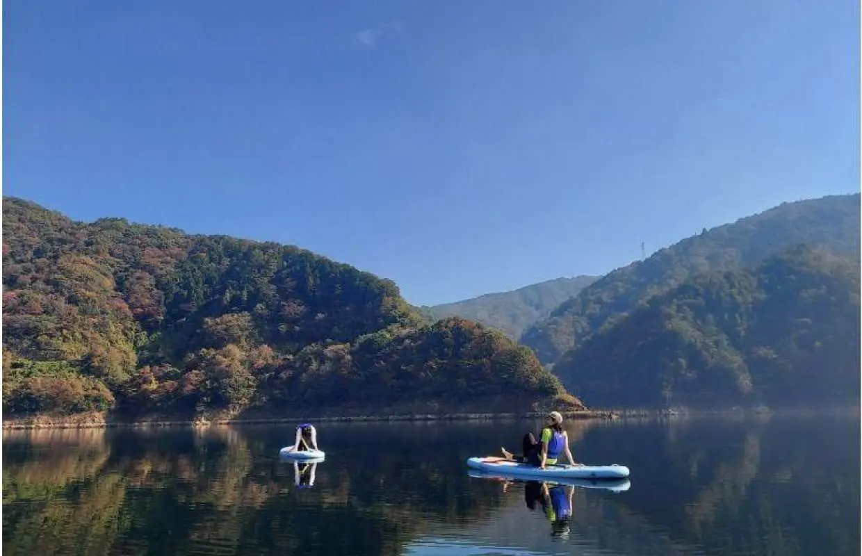 [Hiroshima, Sandankyo Gorge] 60-minute lake SUP | Relaxing SUP cruising on Ryuki Lake 2026 ~To a quiet place with no one around~