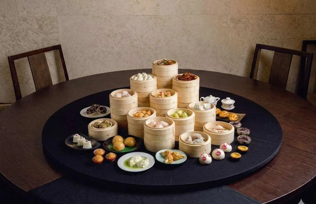 Kwun Tong | Liang Dao Restaurant | Limited Time $88/person 120-minute Dim Sum & Roasted Whole Lamb All-You-Can-Eat | Handmade Dim Sum Steamed to Order | Includes Tea & Mustard and 1/2 Service Charge | Unlimited 40 kinds of dim sum, cold dishes, fried food, stews, main courses and desserts