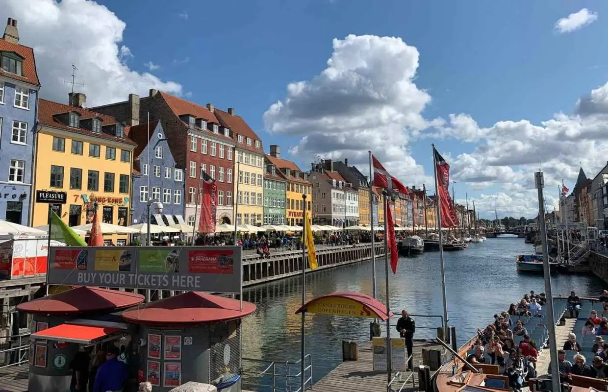 Copenhagen: Guided Walking Tour｜Denmark