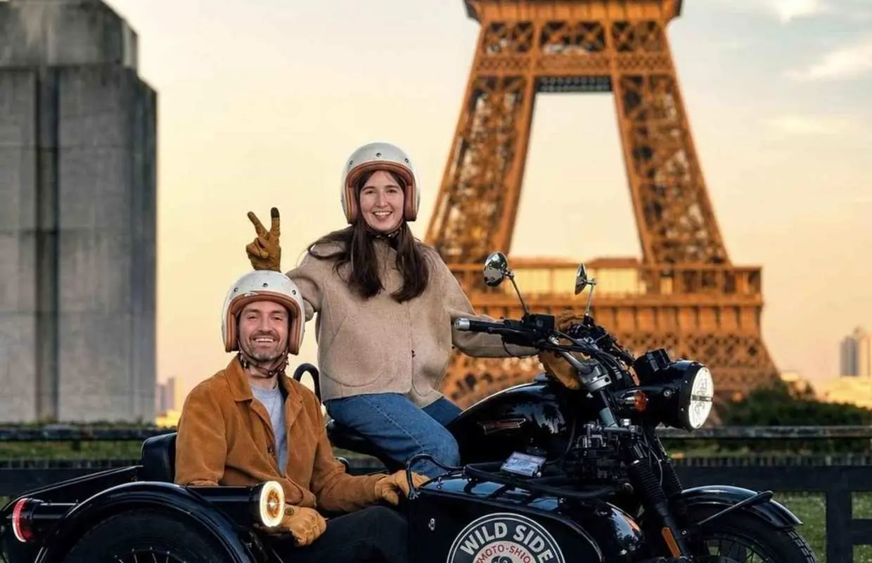 Paris: Private Vintage Sidecar Tour with Raphael｜France