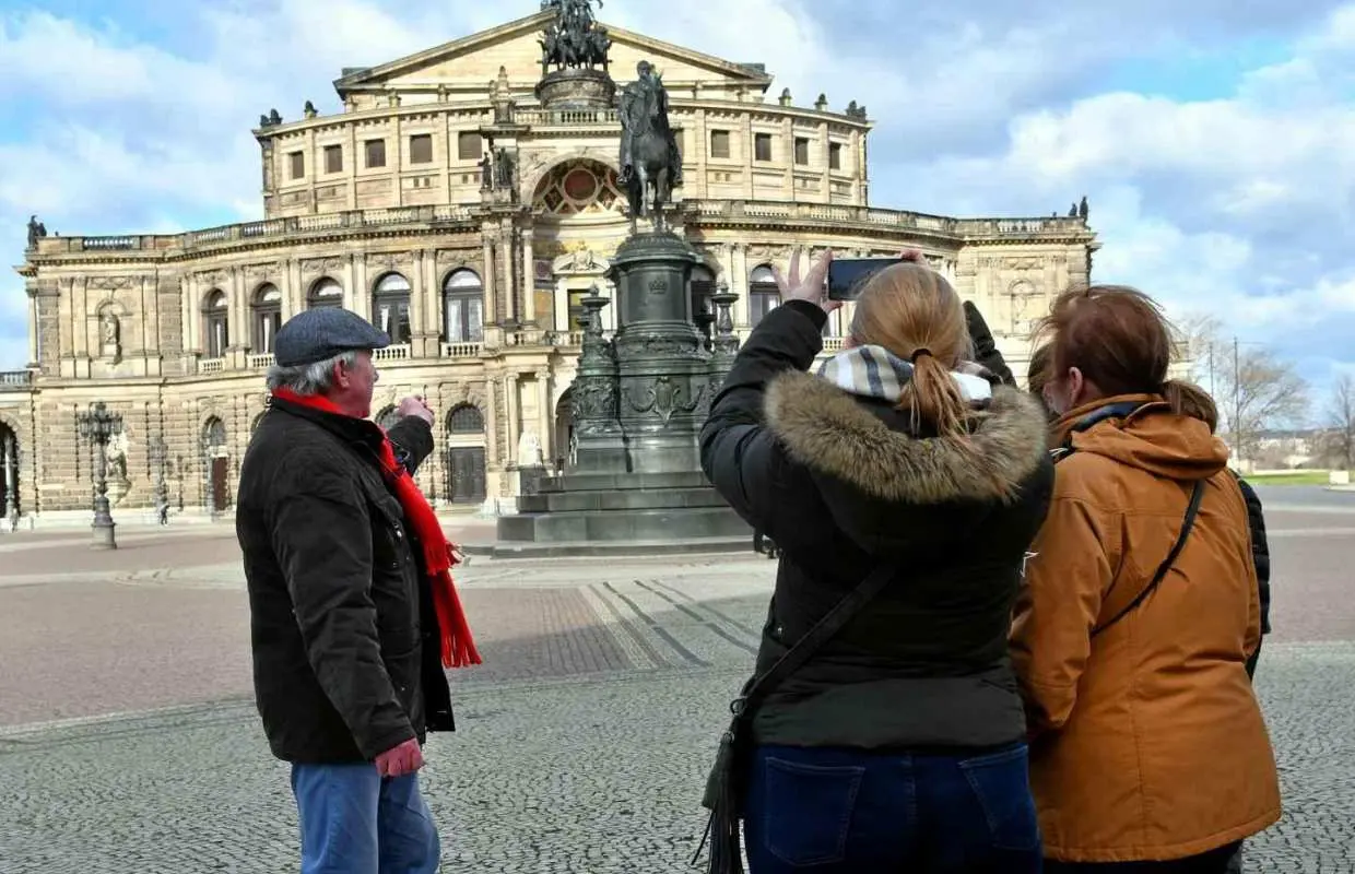 Dresden: Guided City Tour in English｜Germany