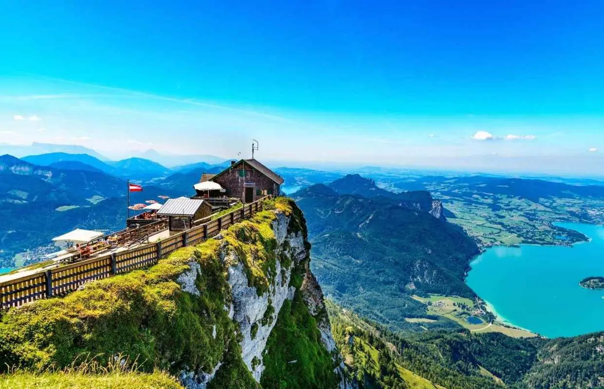 Private day trip from Munich to Eagle's Nest and Salzburg｜Germany