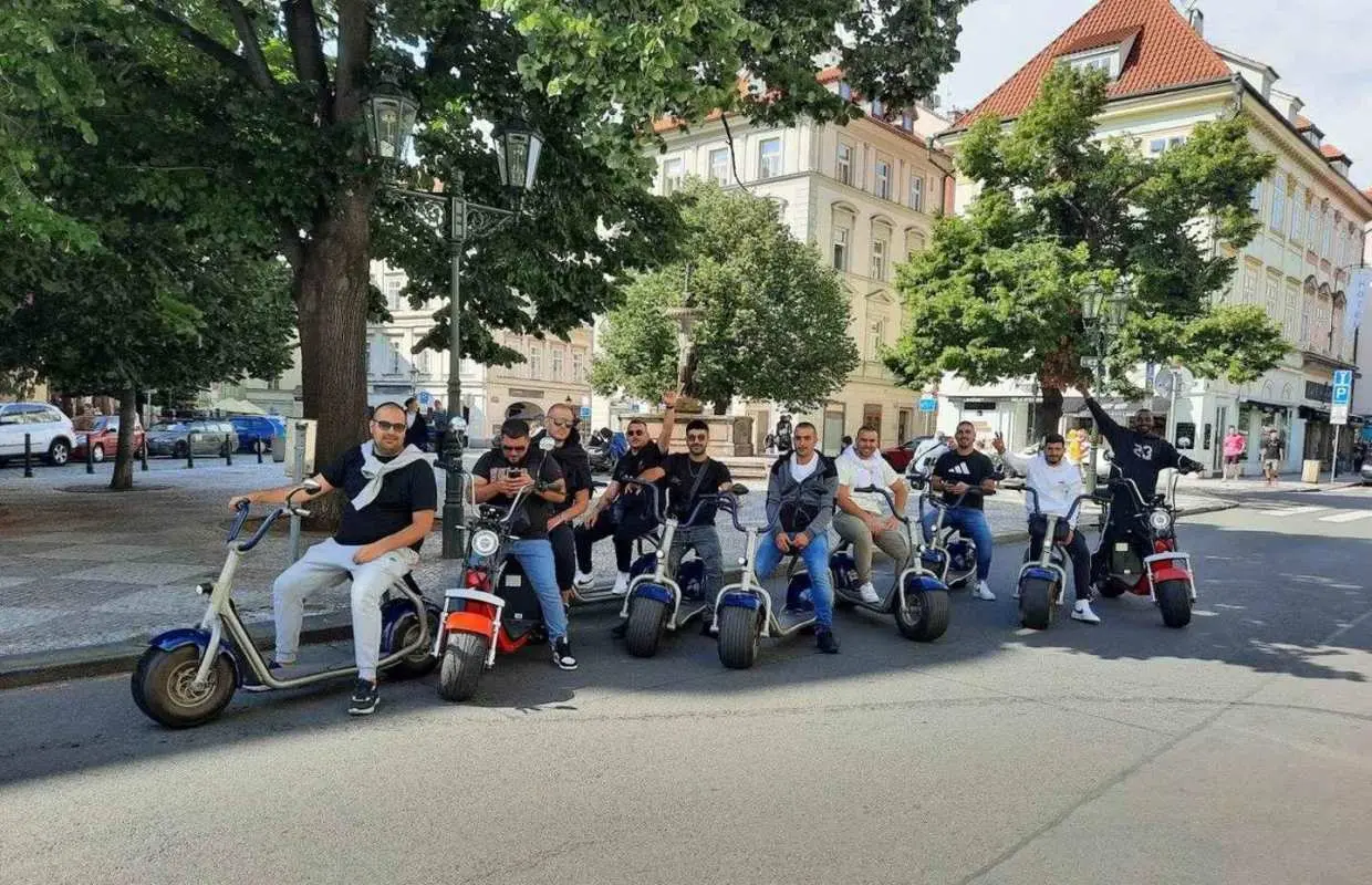 Berlin: 2-Hour City Guided Tour on a Fat Scooter｜Germany