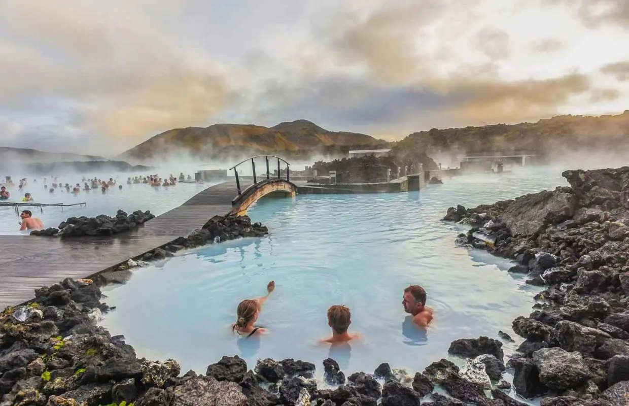 Reykjavík: Golden Circle, Blue Lagoon & Northern Lights Tour｜Iceland
