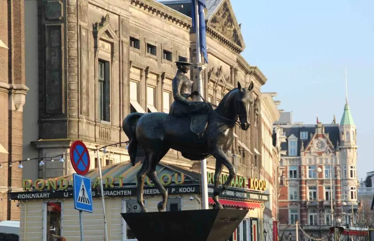 Amsterdam: Private Hidden Gems Discovery Tour｜Netherlands