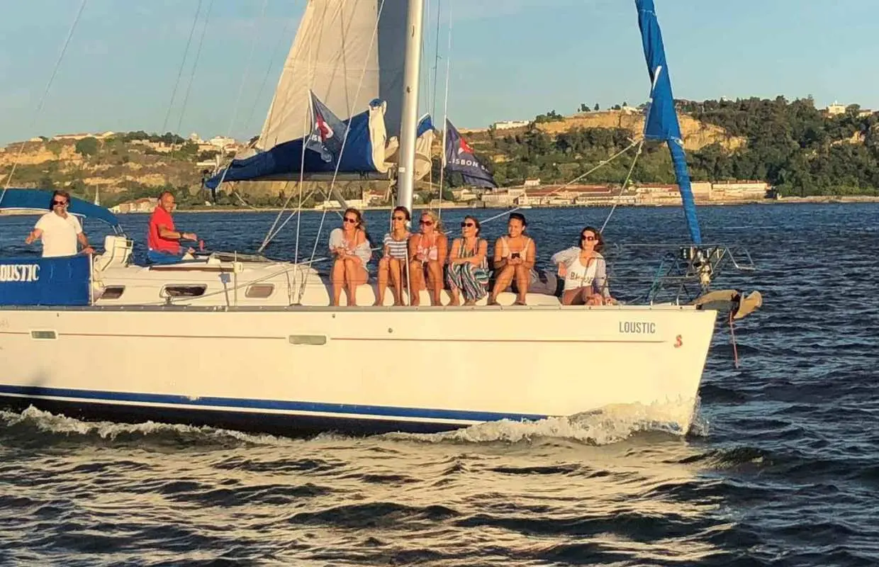 Lisbon 2-Hour River Cruise｜Portugal