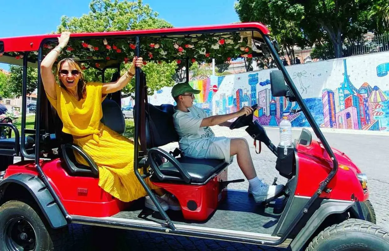 Lisbon: Half Day Complete City Highlights Tour by Tuk Tuk｜Portugal