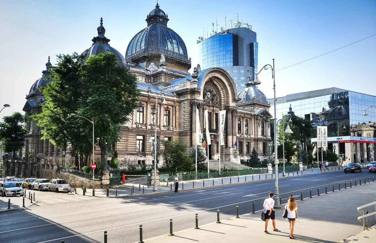 Bucharest: Tour xe đạp khám phá những điểm nổi bật của thành phố trong 2 giờ | Romania