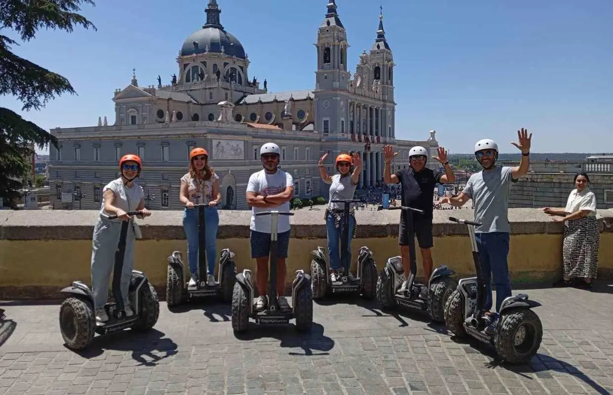 Madrid Private Segway tour. Retiro Park - Centro Historico｜Spain