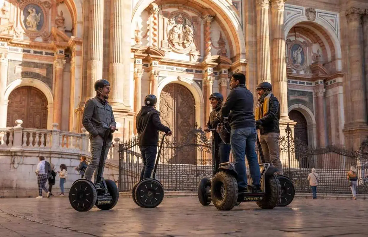 Malaga City Tour: 3-Hour Historical Segway Adventure｜Spain