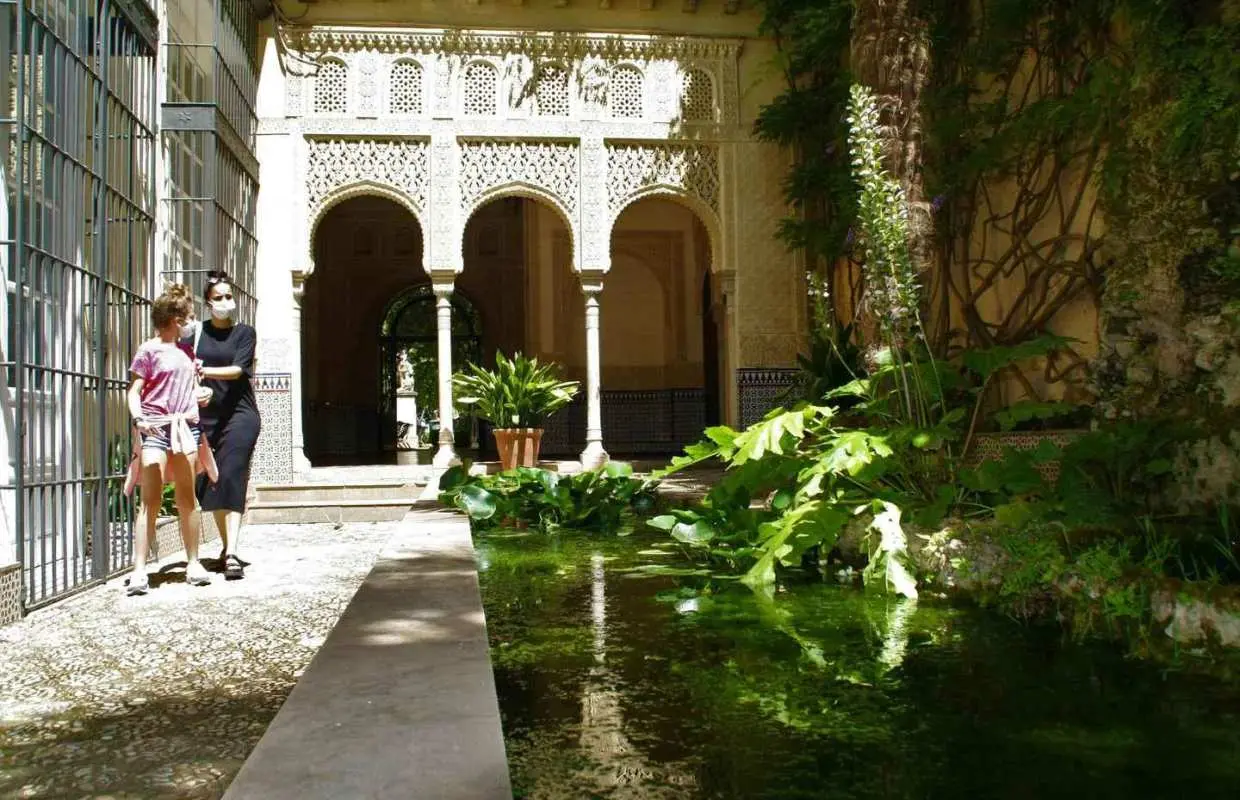 Granada: Tour tham quan có hướng dẫn Vườn Carmenes | Tây Ban Nha