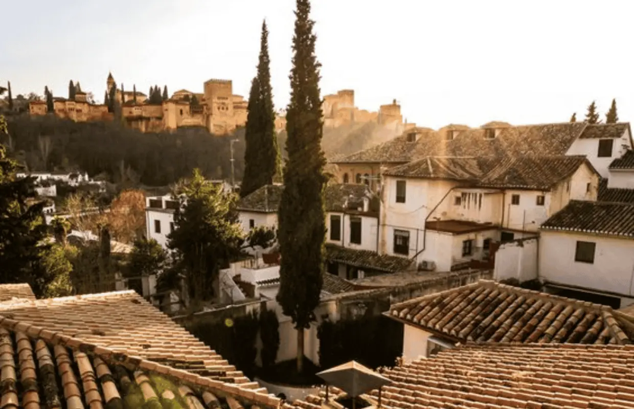 กรานาดาแบบเต็ม: ศูนย์ประวัติศาสตร์, Albaicín & Sacromonte | สเปน