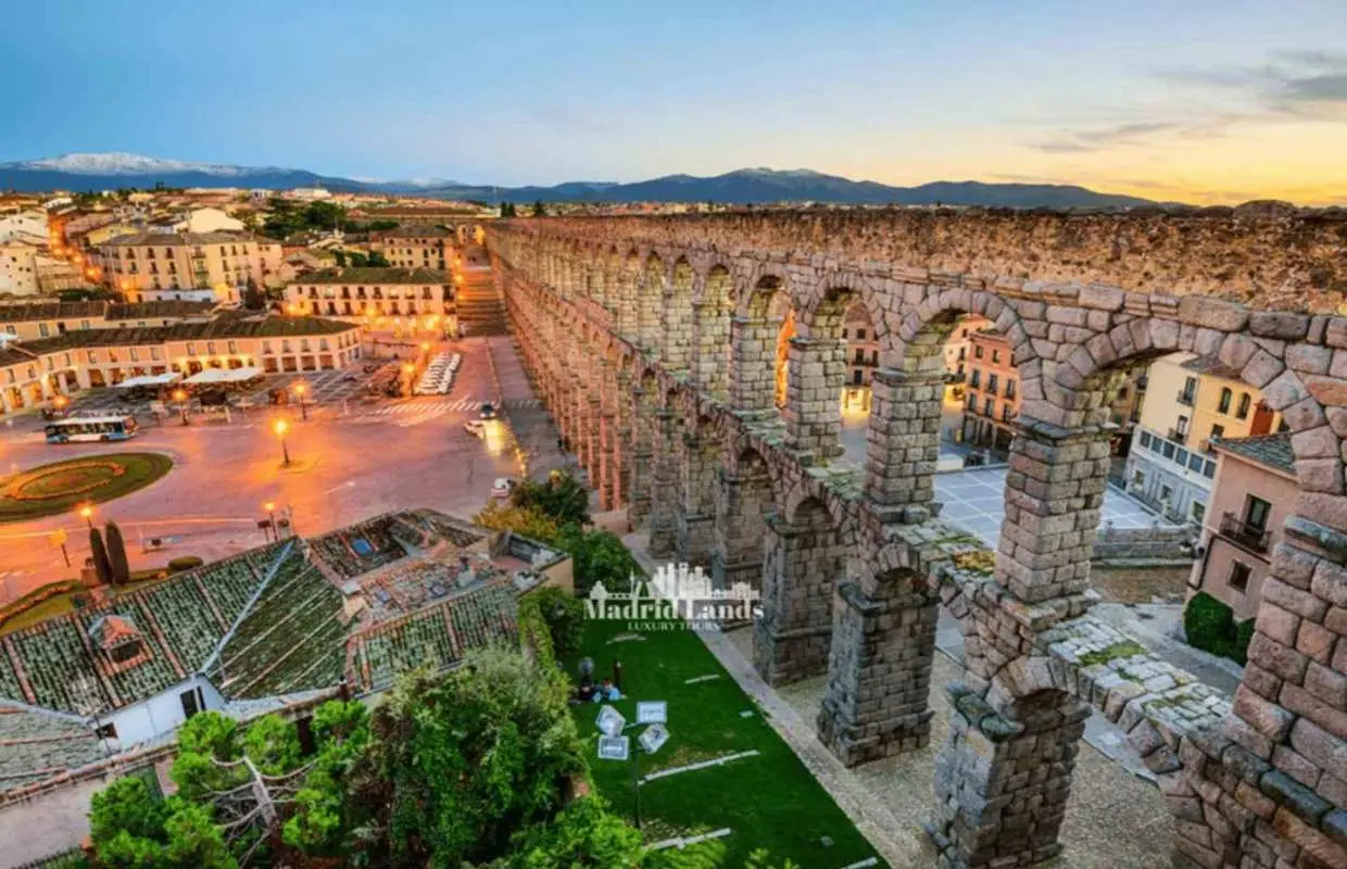 Madrid: Tour du lịch hạng sang Avila & Segovia | Tây Ban Nha