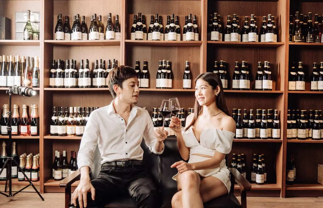 香港紅磡｜Pinewood Wine 45 分鐘 8 款葡萄酒品酒體驗｜紅酒・白酒・氣泡酒入門品酒