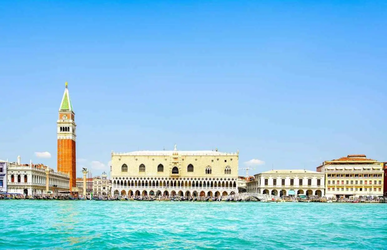 Skip-the-Line Guided Tour of Doge's Palace｜Italy