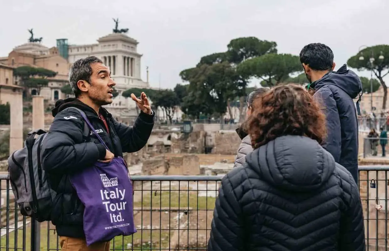 Rome: Tour tham quan Đấu trường La Mã, Quảng trường La Mã và Đồi Palatine + Tùy chọn tham quan sàn đấu trường | Ý