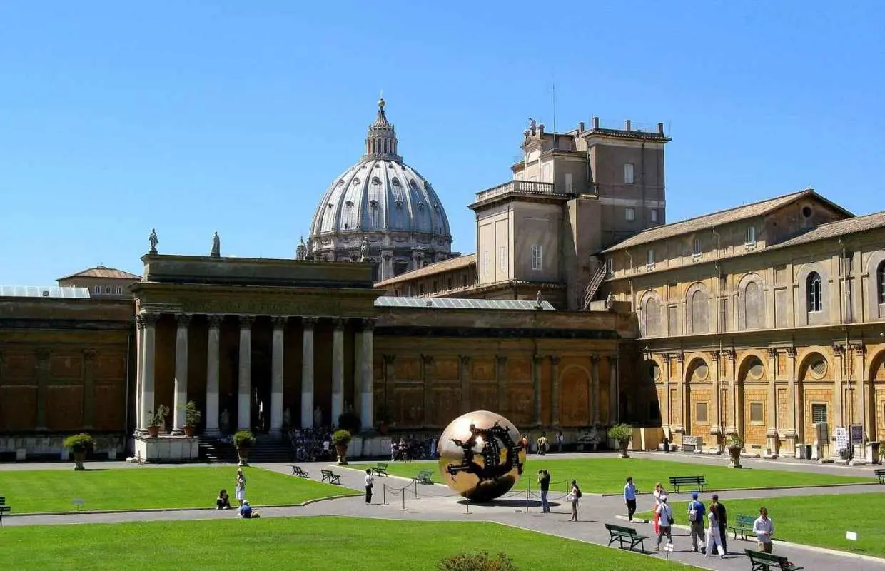 Rome: Vatican Museums & Sistine Chapel Skip-the-Line Tour｜Italy